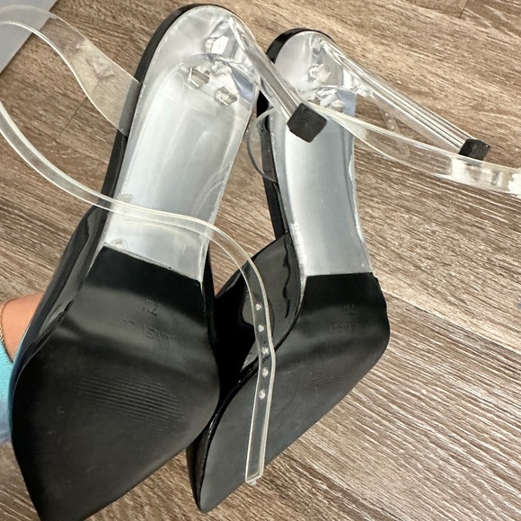 Sparkea Ankle Strap Pumps - Picture 4 of 5